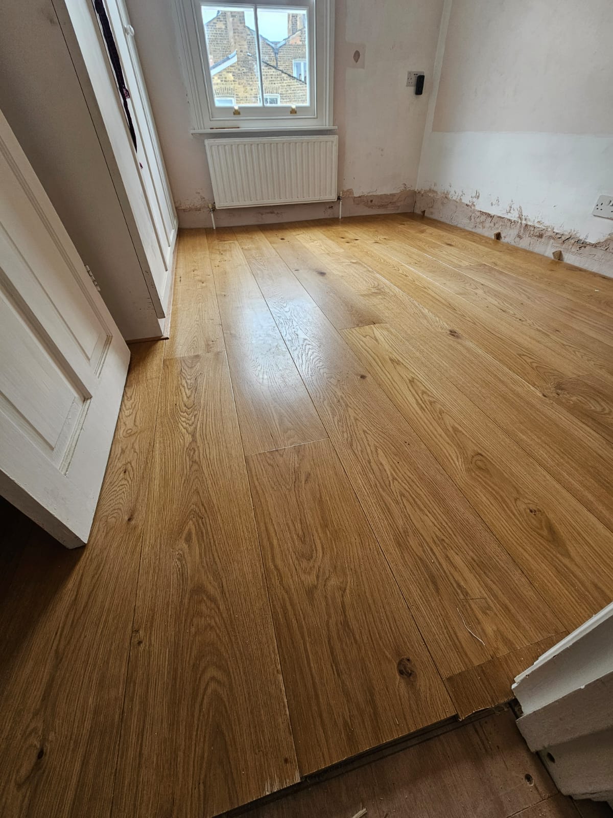 Hermosa Illuminada wood flooring installation_5