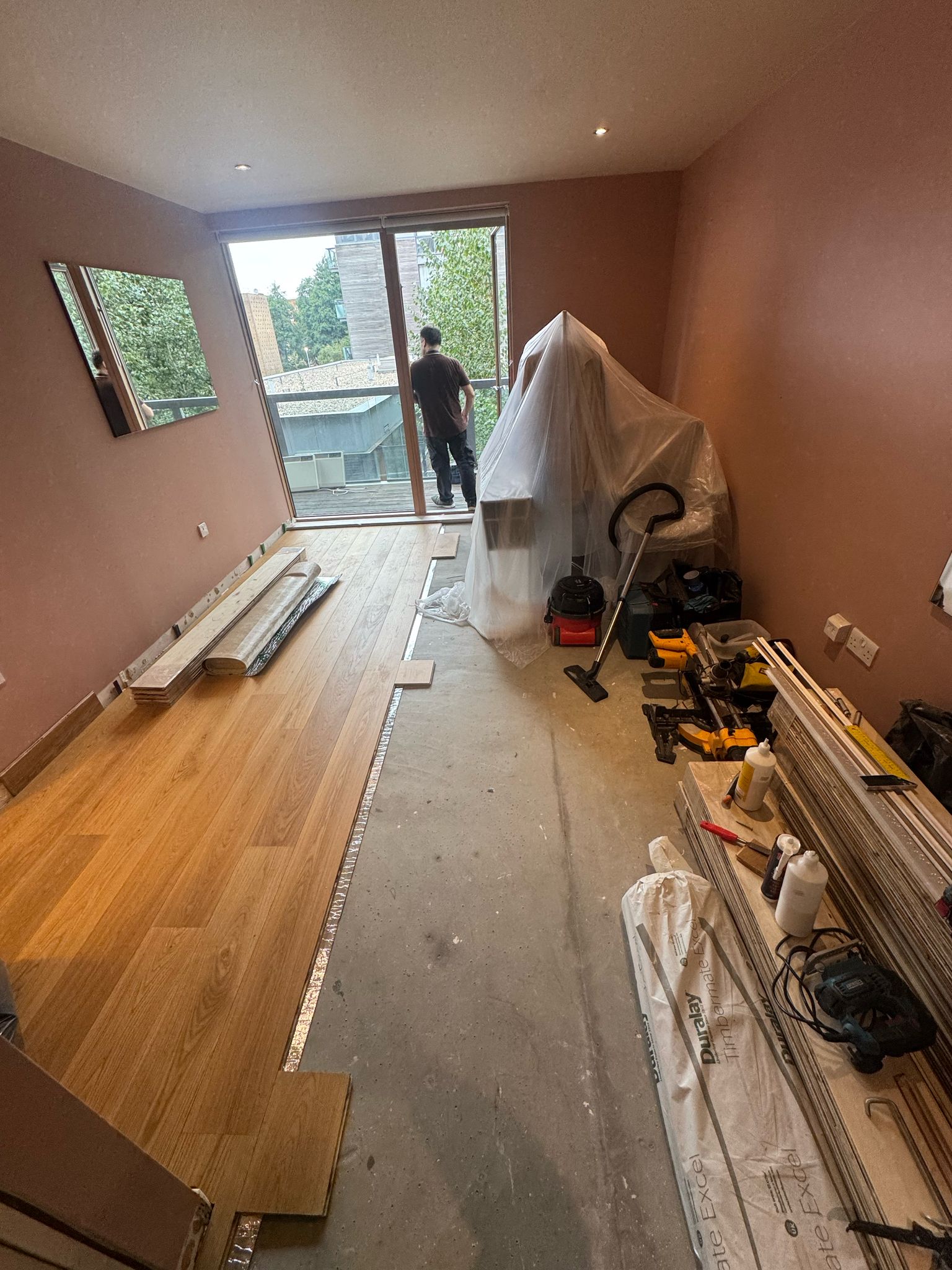 Hermosa Illuminada wood flooring installation_8