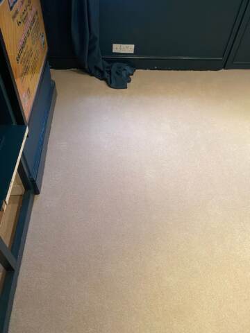 Hugh Mackay Carpets Durham Twist Antique Lace installation_12