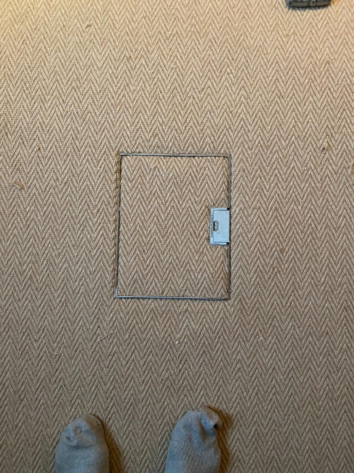 Kersaint Cobb Impressions Herringbone Boutique Beige carpet installation_13