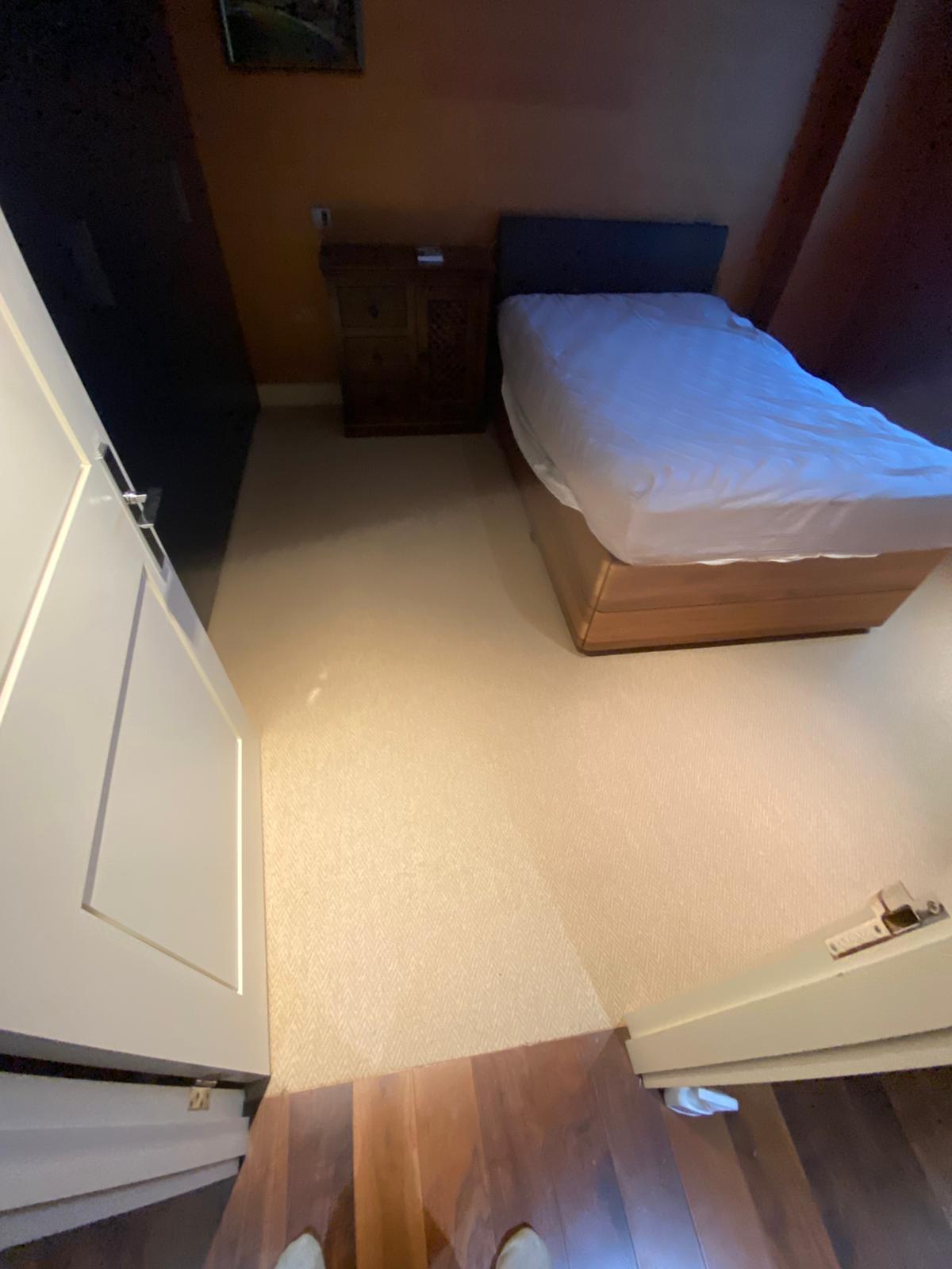 Kersaint Cobb Impressions Herringbone Boutique Beige carpet installation_27