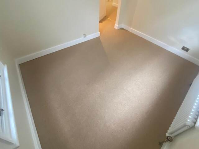 Kersaint Cobb Impressions Loop Honey Tone carpet installation in Southwark