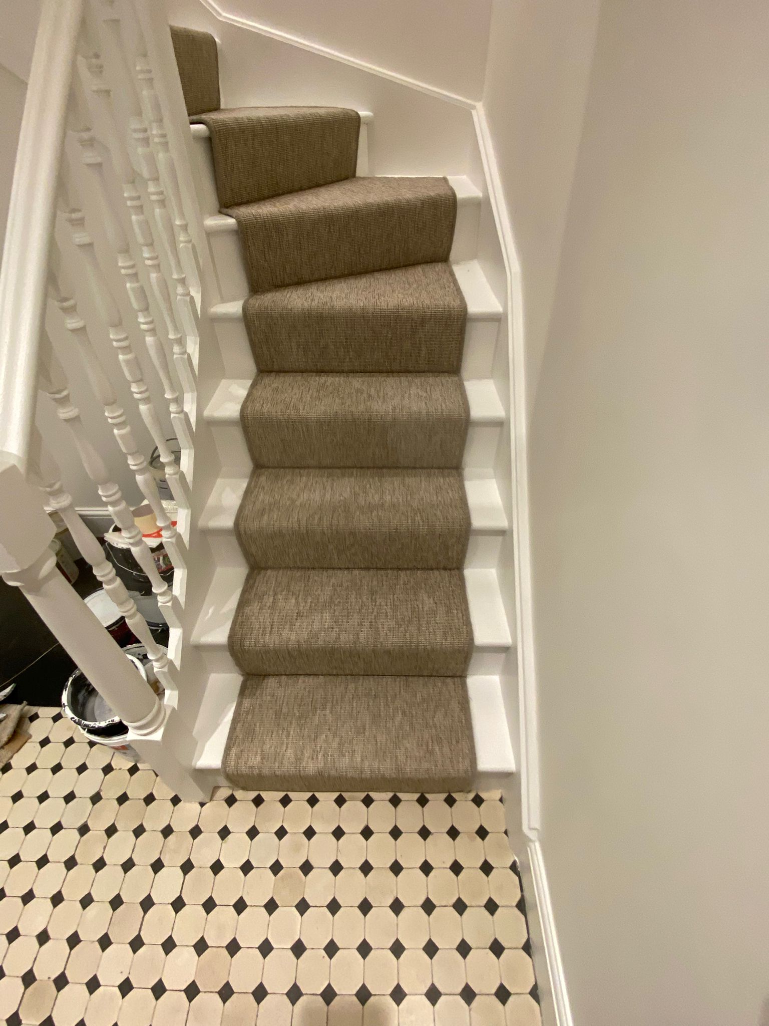 Unnatural Flooring New England Bridgeport carpet installation in_2