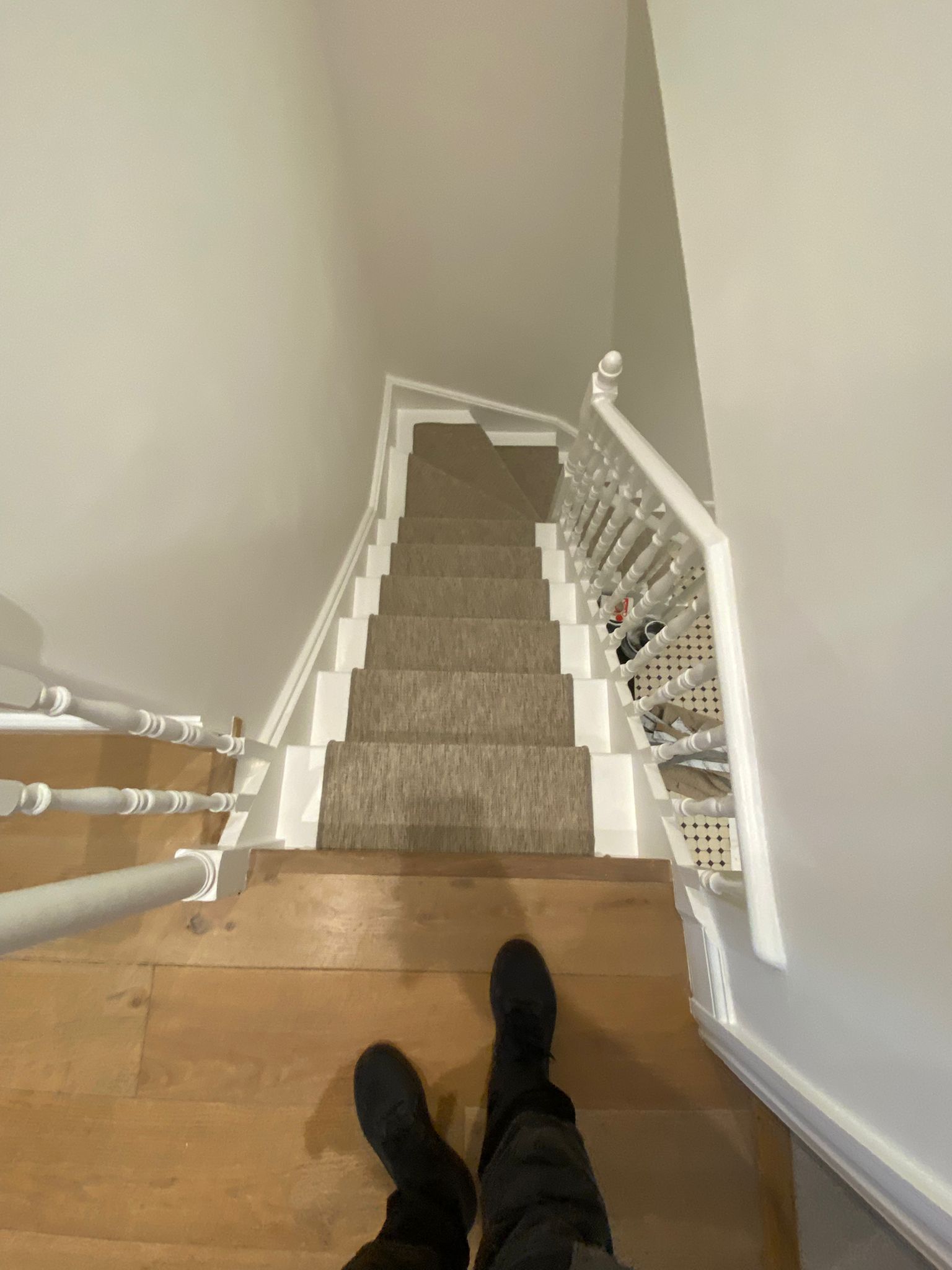 Unnatural Flooring New England Bridgeport carpet installation in_3