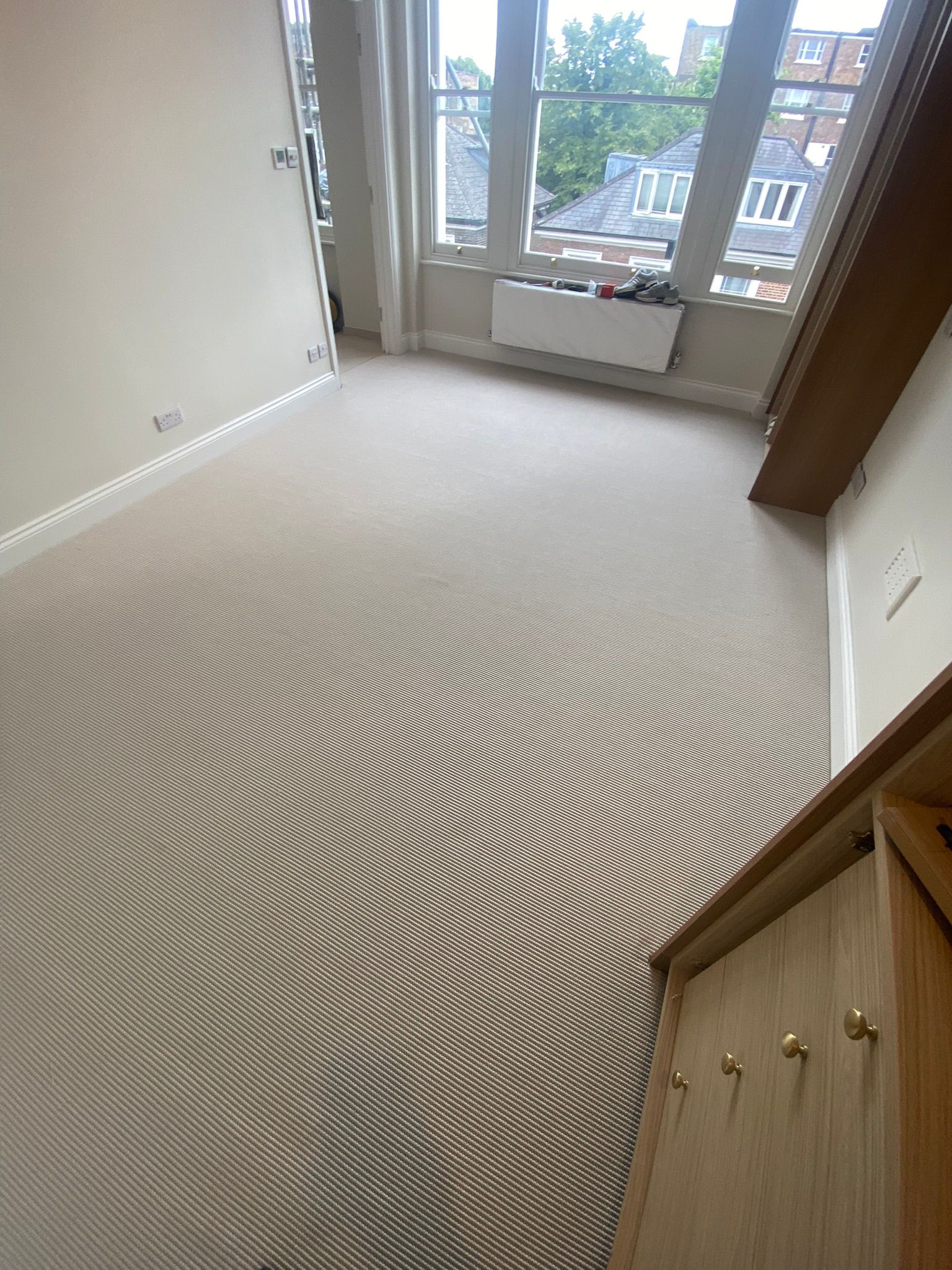 Unnatural Flooring New England Coppers Town carpet installation_8