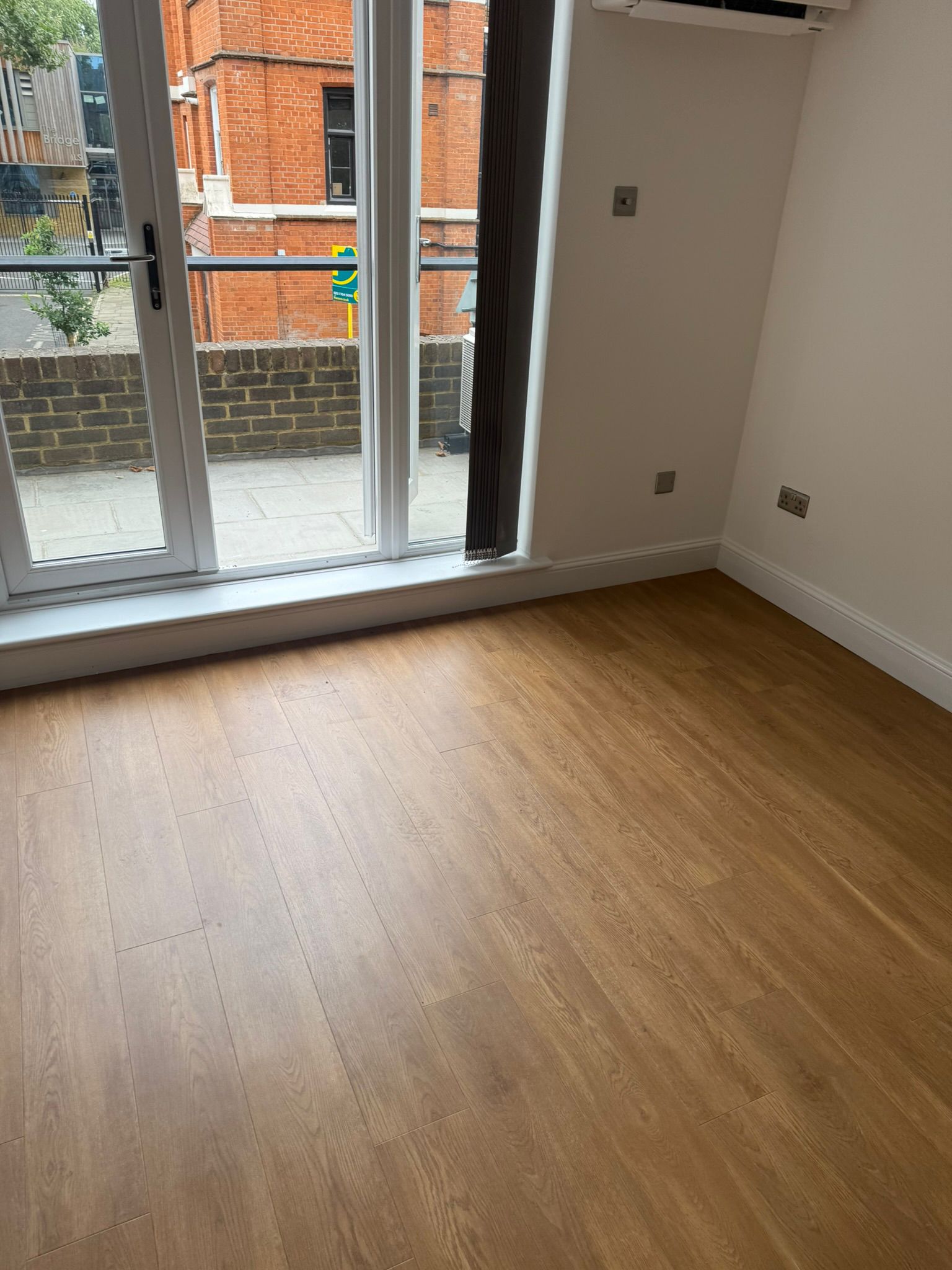 Amtico Spacia New England Oak installation_2