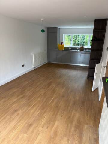 Amtico Spacia New England Oak installation_4