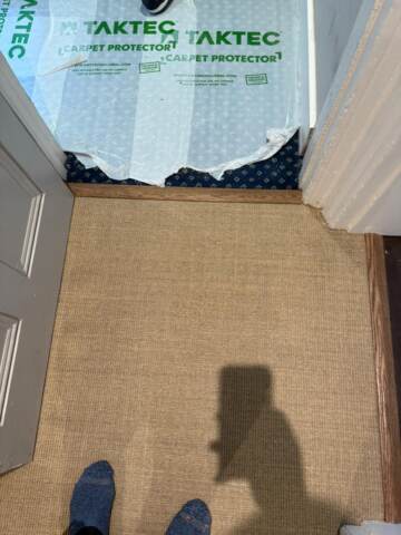 Crucial Trading Small Boucle Accents Antique Gold carpet installation_3