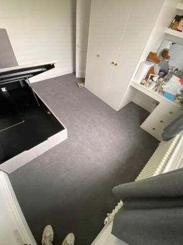 Hugh Mackay Carpets Durham Twist Elements Pencil Point installation_4