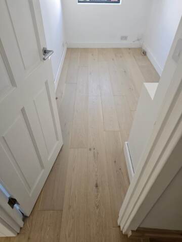 Xylo R130 wood flooring installation_3