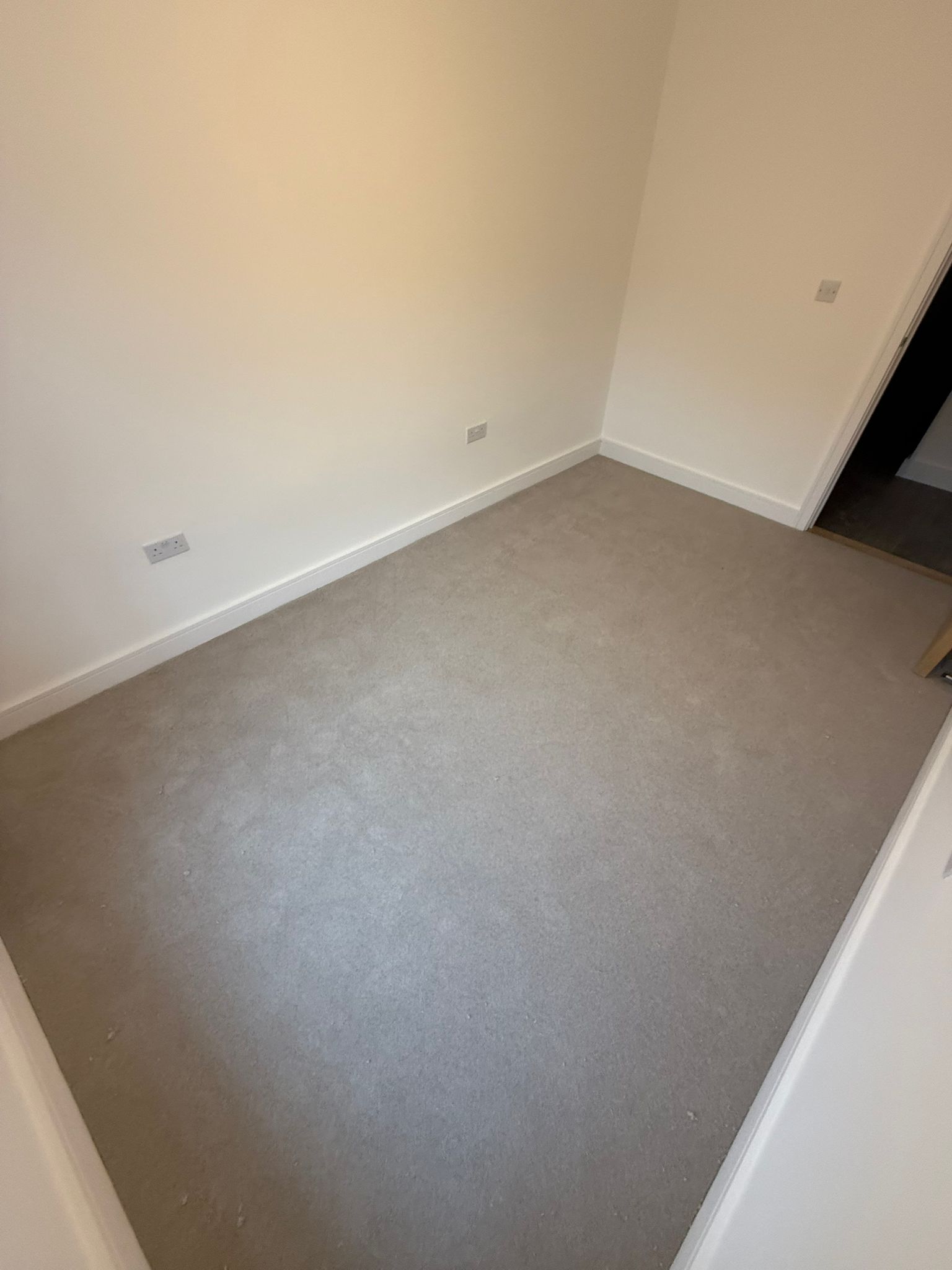 Cormar carpets hampstead spirit glow installation in Croydon