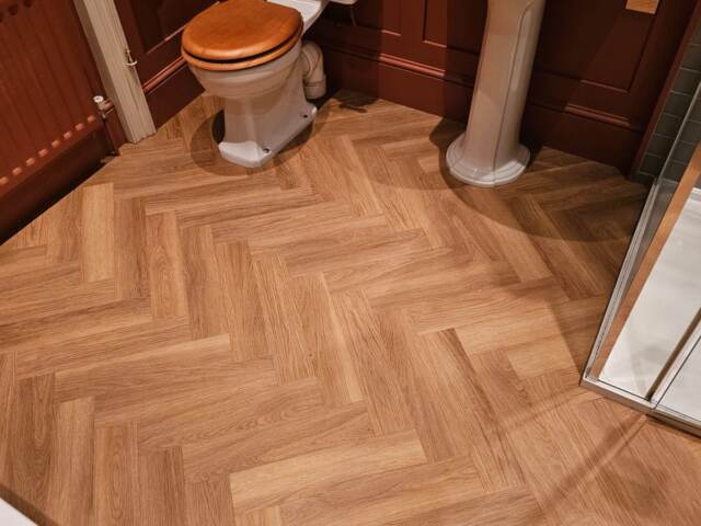 Amtico Spacia Honey Oak Installation In Hammersmith