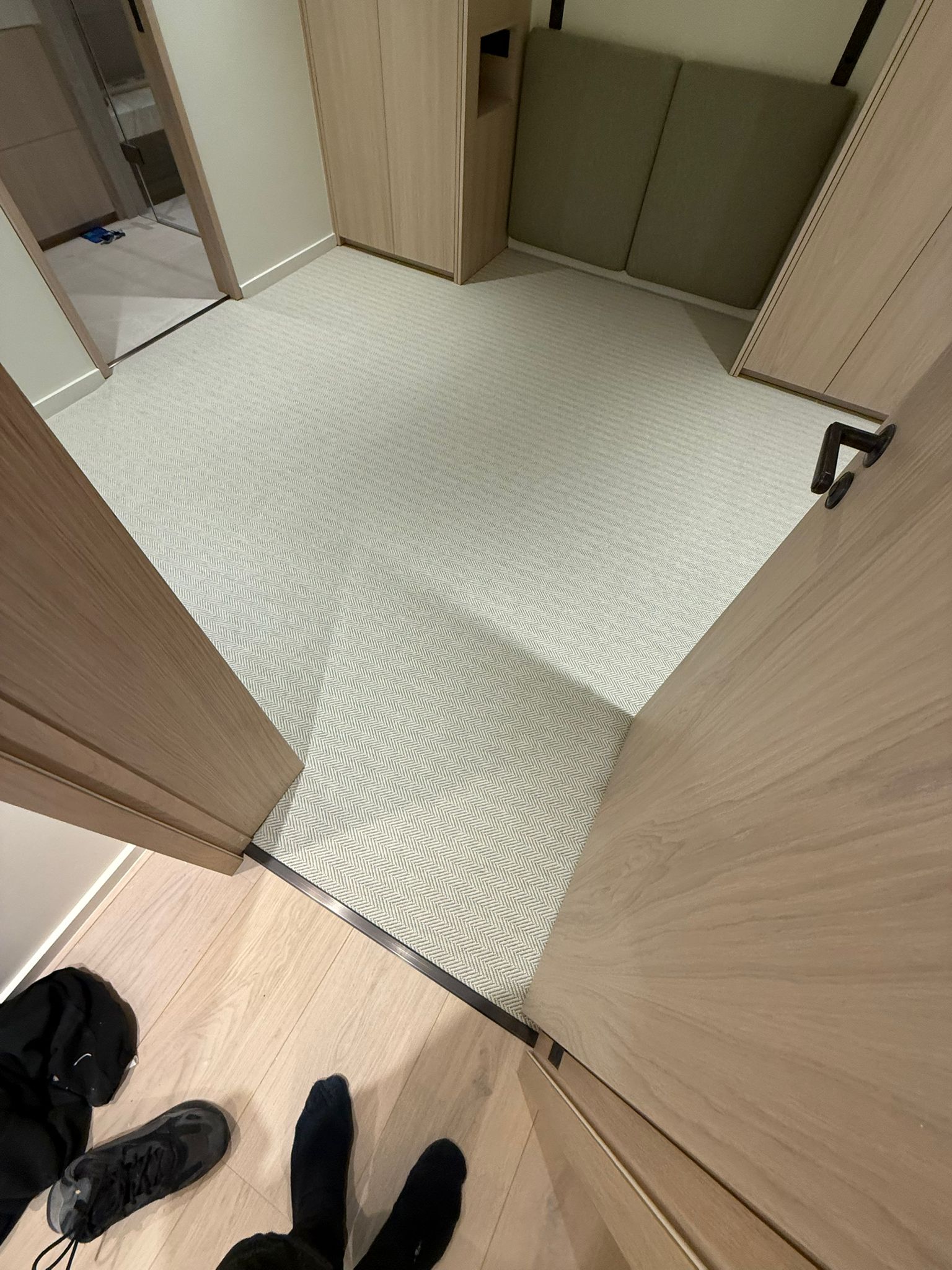 Crucial trading alpine frosted peaks carpet installation in Westminster