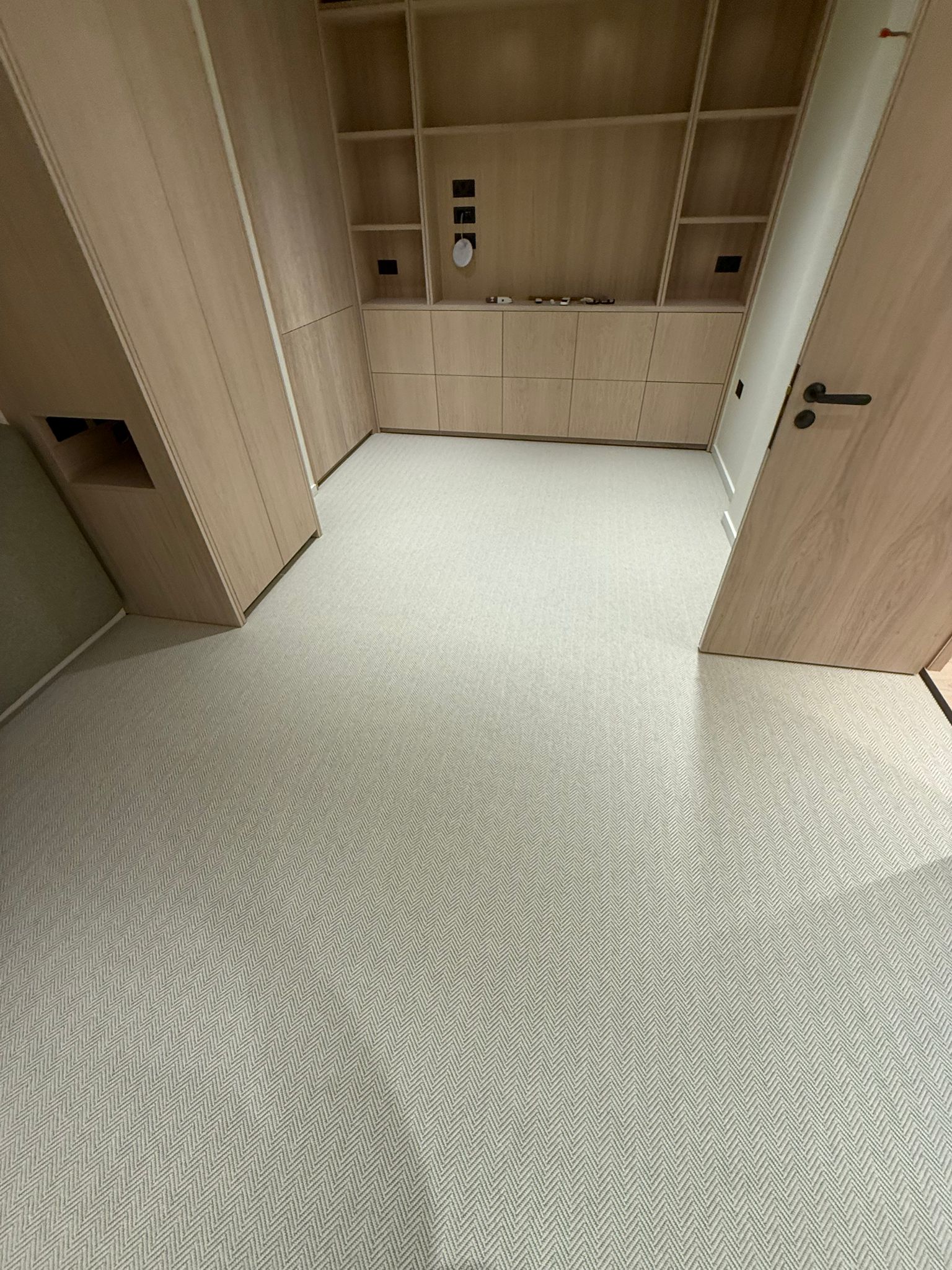 Crucial trading alpine frosted peaks carpet installation in Westminster