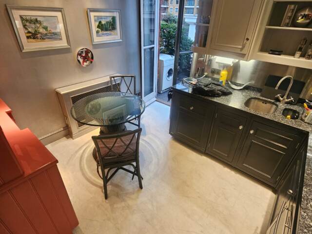 Amtico Signature Tempus Pause Installation In Kensington