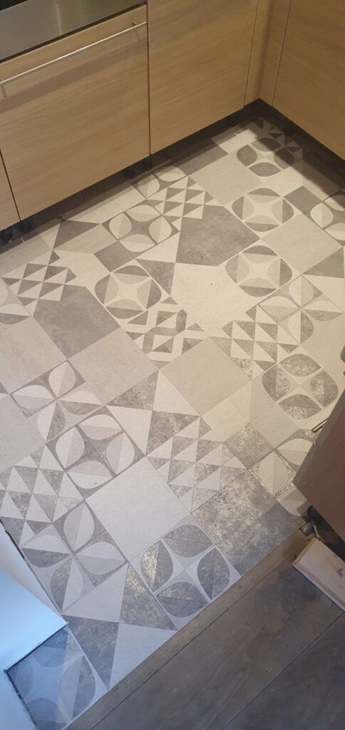 Amtico Signature Designers Choice Vinyl Installation In Balham - Luxury Vinyl Tile (LVT) Flooring - Balham - Residential
