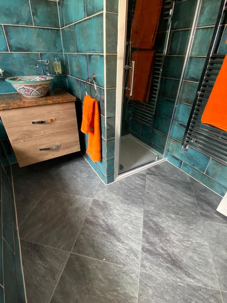 Amtico Signature Welsh Slate With Silver Stripping Installation In Notting Hill - Luxury Vinyl Tile (LVT) Flooring - Notting Hill - Residential