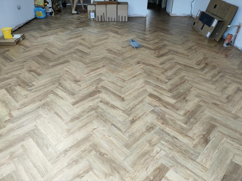 Amtico Form Rural Oak Luxury Vinyl Flooring Borough - Luxury Vinyl Tile (LVT) Flooring - Borough - Residential