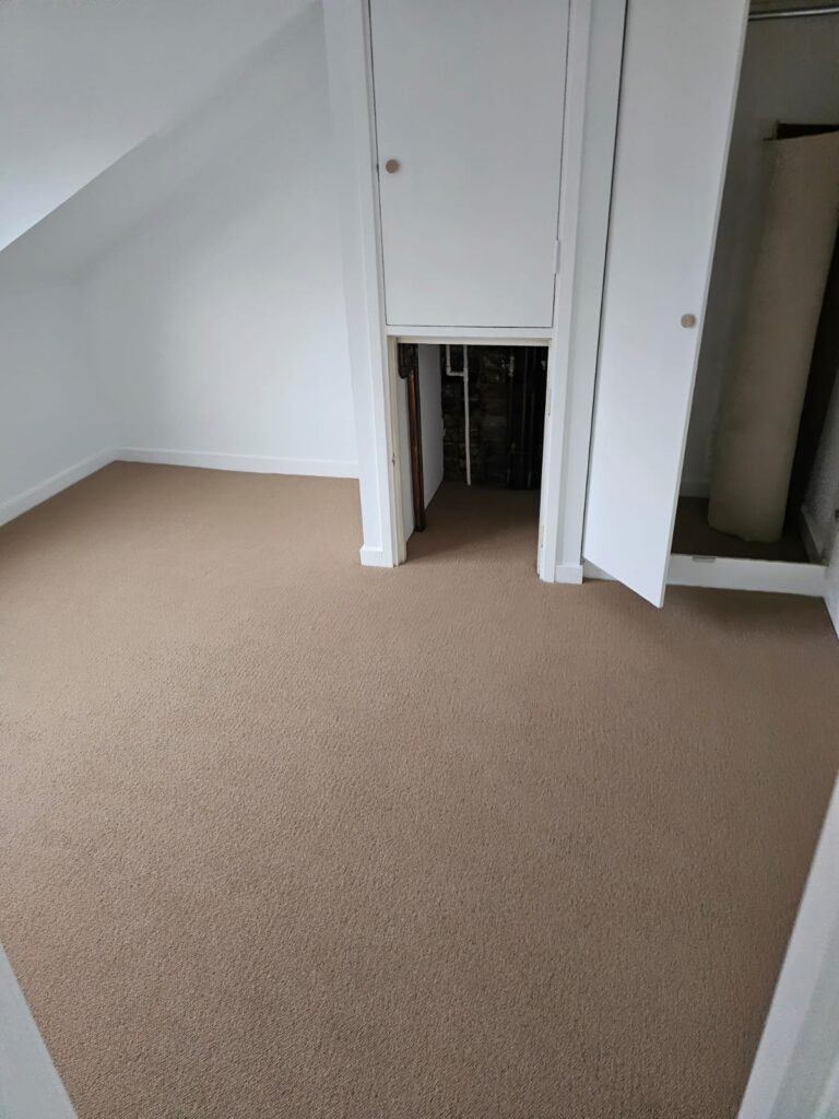 Westex Flooring Natural Loop Collection Briar Corn Carpet Installation In Sheperds Bush - Carpet - Residential