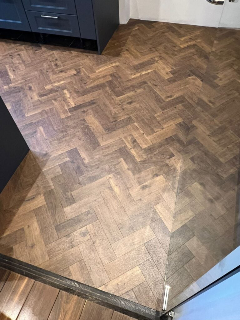 Amtico - Luxury Vinyl Tile (Lvt) Flooring - Home 71695 - Luxury Vinyl Tile (LVT) Flooring - Acton - Residential