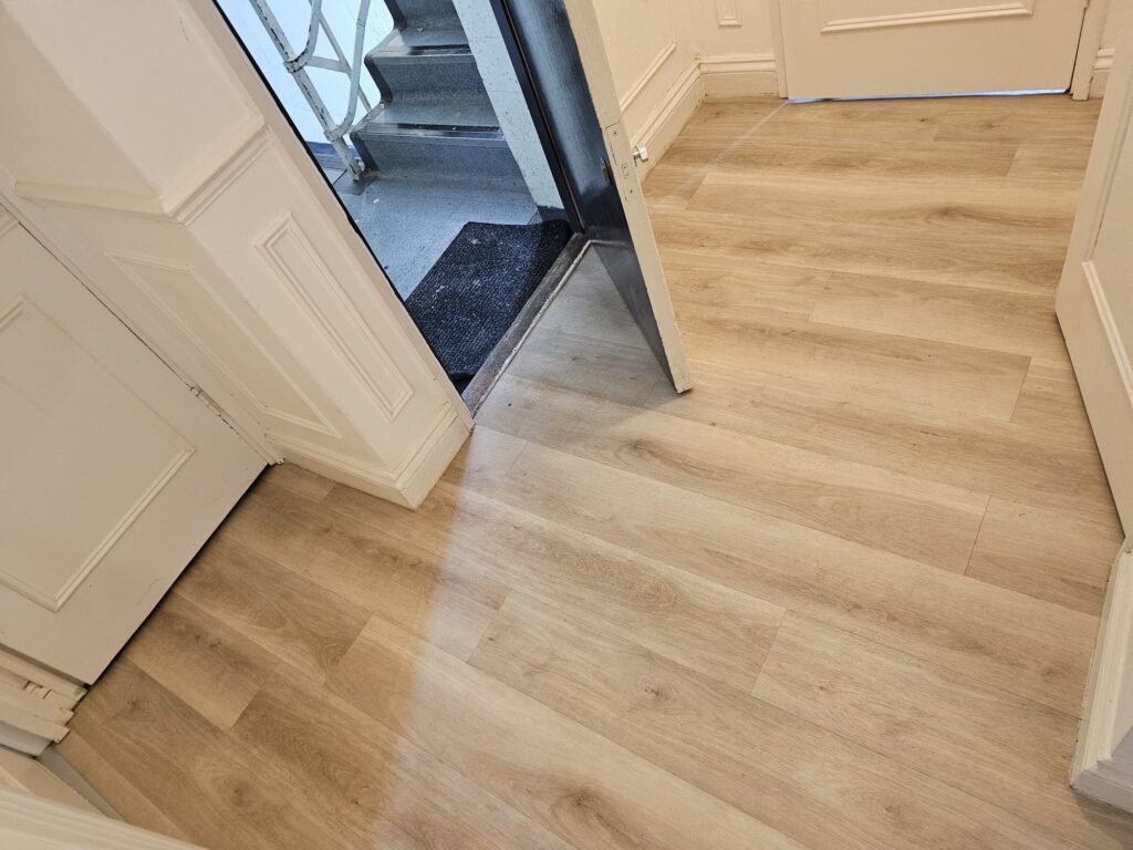 Amtico Signature Clowes Oak Installation In Docklands - Luxury Vinyl Tile (LVT) Flooring - Docklands - Residential