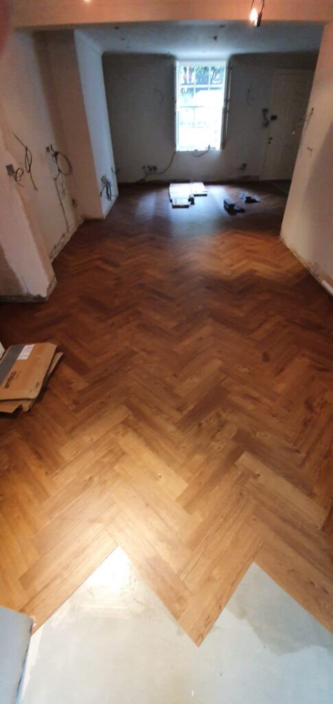 Amtico Signature Cornish Oak In Battersea - Luxury Vinyl Tile (LVT) Flooring - Battersea - Residential