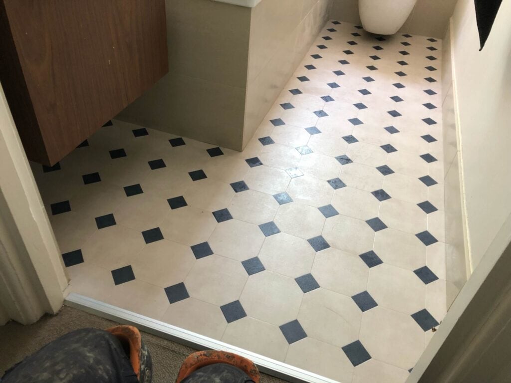 Amtico Signature Designers Choice Dc369 Installation In Fulham - Luxury Vinyl Tile (LVT) Flooring - Fulham - Residential
