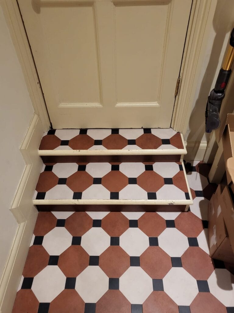 Amtico Signature Designers Choice Dc371 The Terrace Installation In Wimbledon - Luxury Vinyl Tile (LVT) Flooring - Wimbledon - Residential