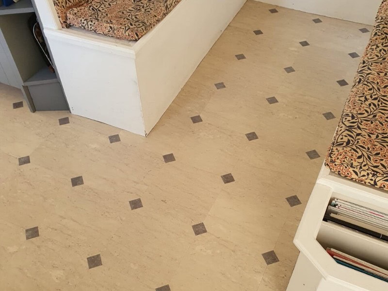 Amtico Signature Diffusion Charcoal Luxury Vinyl Flooring - Luxury Vinyl Tile (LVT) Flooring - Residential