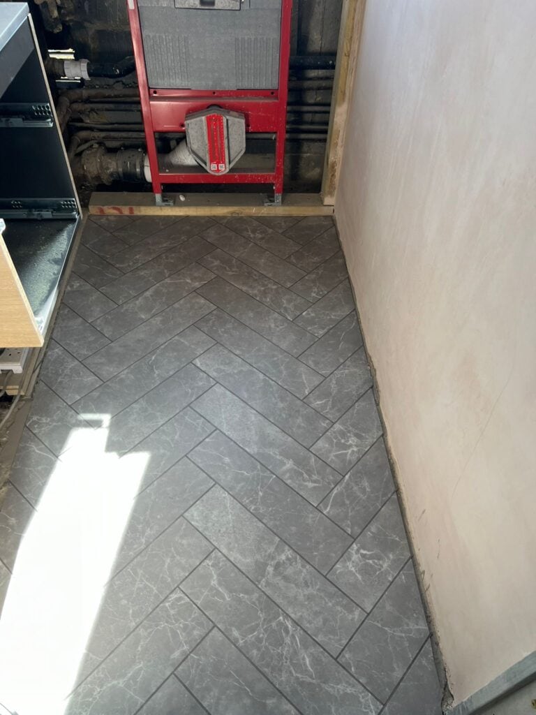 Amtico Signature Grigio Classic Marble Installation In Earls Court - Luxury Vinyl Tile (LVT) Flooring - Earls Court - Residential