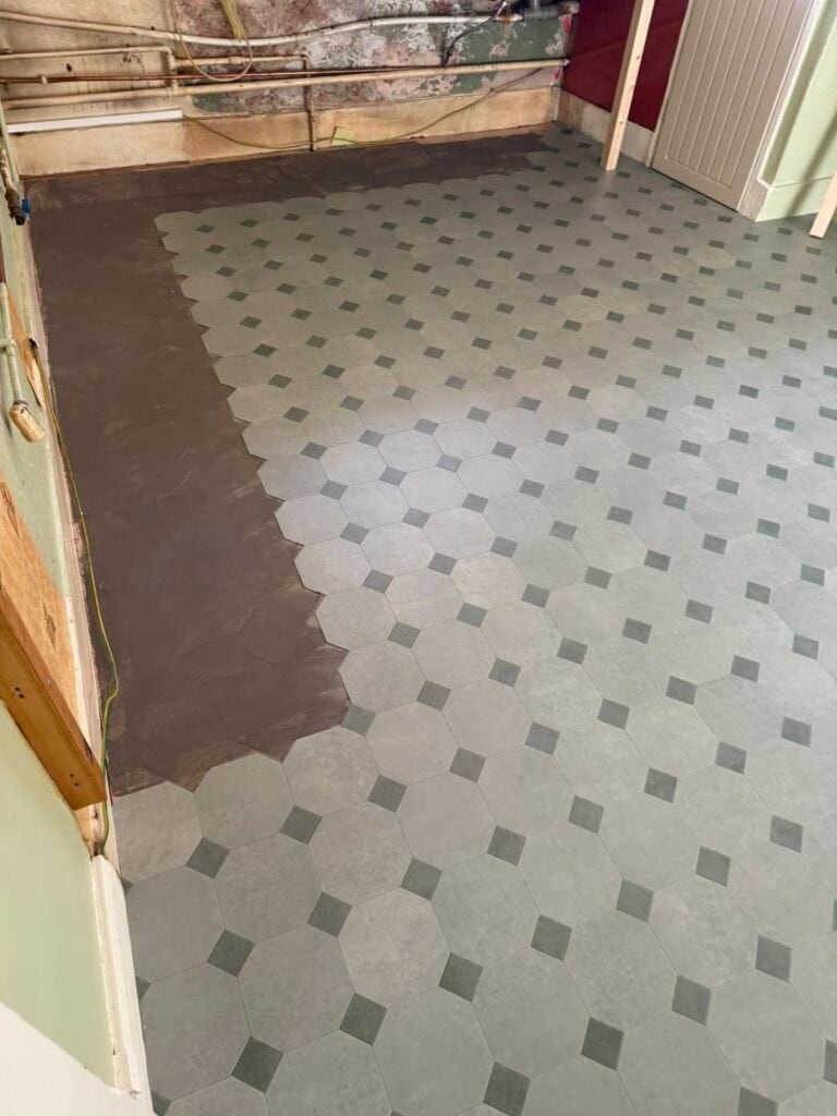 Amtico Signature Keystone Encaustic Okra & Diffusion Okra Installation In Southwark - Luxury Vinyl Tile (LVT) Flooring - Southwark - Residential