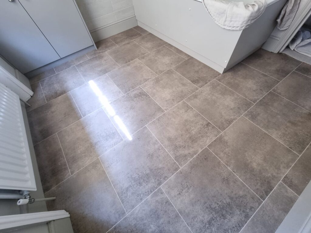 Amtico Signature Kura Fennell Installation In Pimlico - Luxury Vinyl Tile (LVT) Flooring - Pimlico - Residential