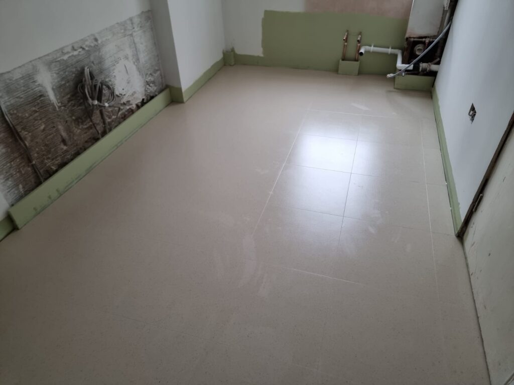 Amtico Signature Mica Mix Eggshell Installation In Docklands - Luxury Vinyl Tile (LVT) Flooring - Docklands - Residential