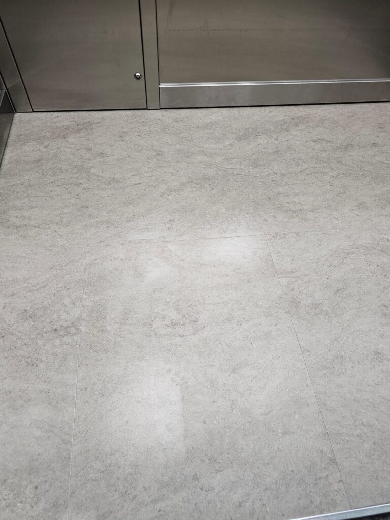 Amtico Signature Stria Basalt Installation In Pimlico - Luxury Vinyl Tile (LVT) Flooring - Pimlico - Residential