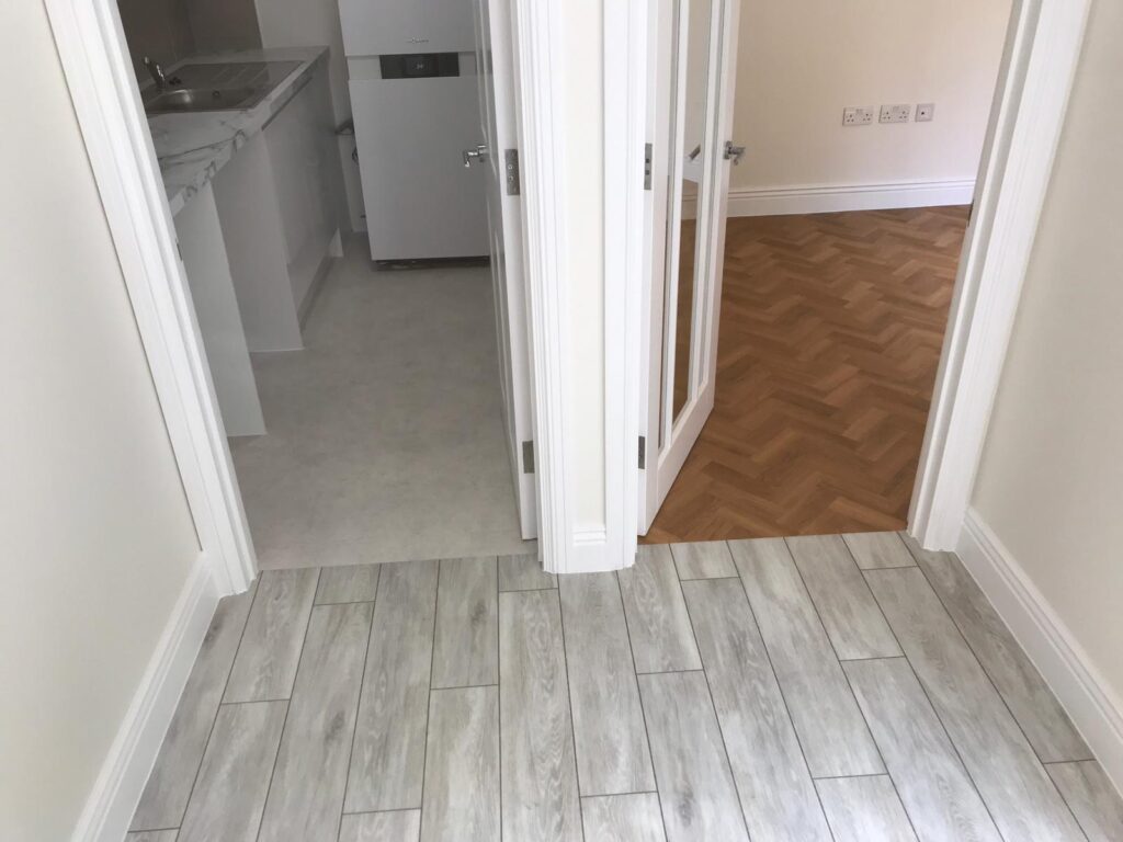 Amtico Signature White Washed Wood Lvt In Notting Hill - Luxury Vinyl Tile (LVT) Flooring - Notting Hill - Residential