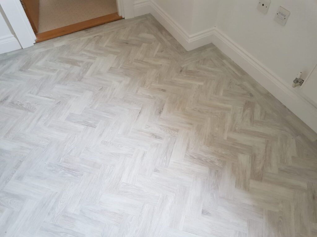 Amtico Signature White Washed Wood Fitting In Westminster - Luxury Vinyl Tile (LVT) Flooring - Westminster - Residential
