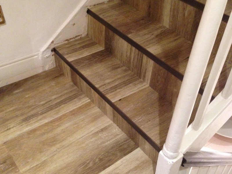Amtico Signature Worn Oak In Notting Hill - Luxury Vinyl Tile (LVT) Flooring - Notting Hill - Residential