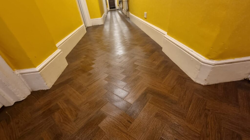 Amtico - Luxury Vinyl Tile (Lvt) Flooring - Home 71559 - Luxury Vinyl Tile (LVT) Flooring - Ealing - Residential