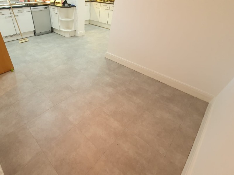 Amtico Spacia Cement With Worn Concrete Stripping In Paddington - Luxury Vinyl Tile (LVT) Flooring - Paddington - Residential