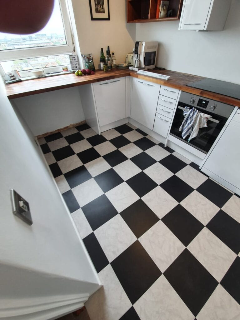 Amtico Spacia Ceramic Coal & Ceramic Light In Kilburn - Luxury Vinyl Tile (LVT) Flooring - Kilburn - Residential