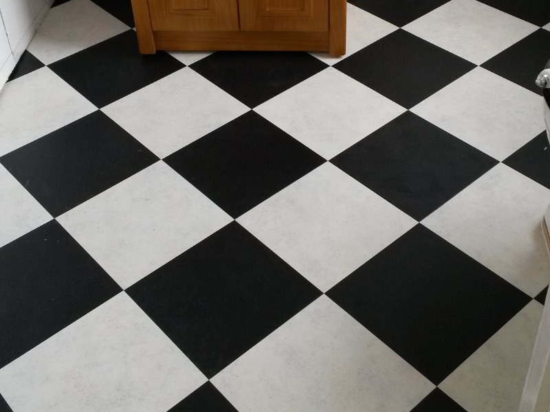 Amtico Spacia Ceramic Frost & Amtico Spacia Coal Tiles - Luxury Vinyl Tile (LVT) Flooring - Docklands - Residential
