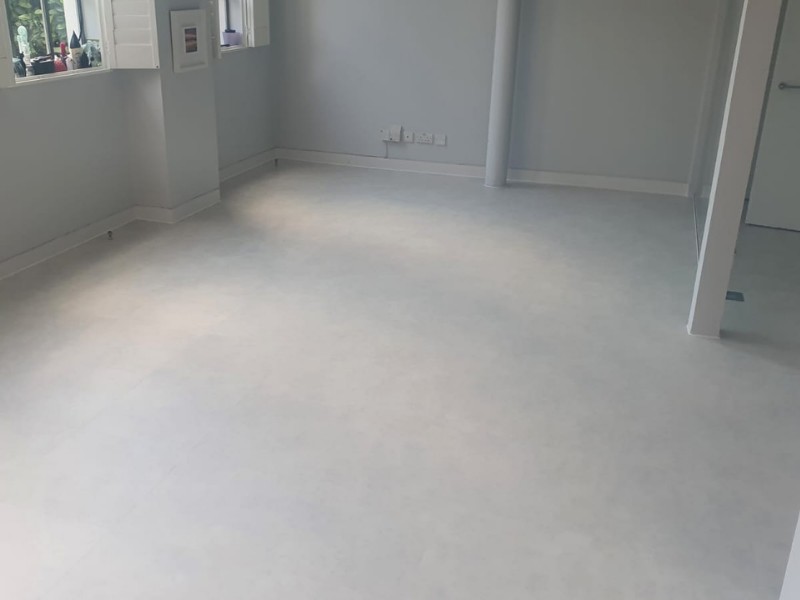 Amtico Spacia Ceramic Frost In Paddington - Luxury Vinyl Tile (LVT) Flooring - Paddington - Residential