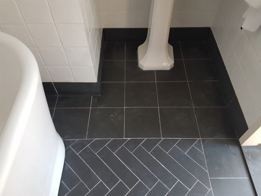 Amtico Spacia Ceramic In Lambeth - Luxury Vinyl Tile (LVT) Flooring - Lambeth - Residential