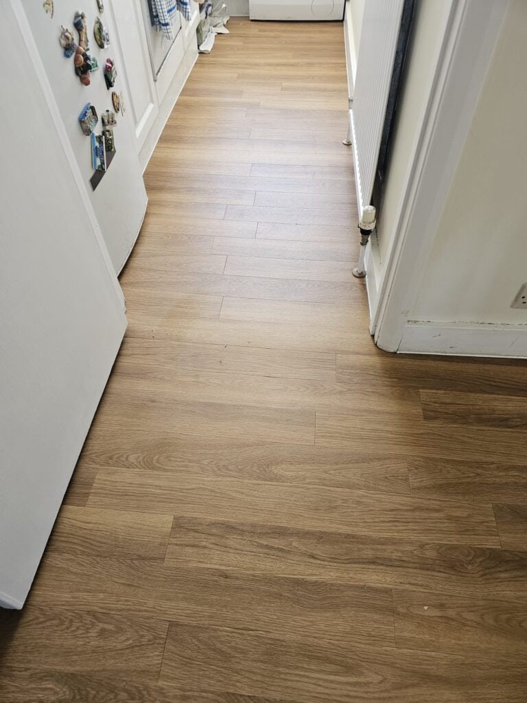 Amtico - Luxury Vinyl Tile (Lvt) Flooring - Home 73733 - Luxury Vinyl Tile (LVT) Flooring - Earls Court - Residential