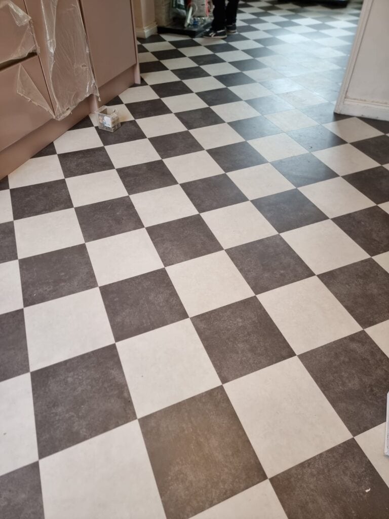 Amtico Spacia Horizon & Snow Installation In Belgravia - Luxury Vinyl Tile (LVT) Flooring - Belgravia - Residential