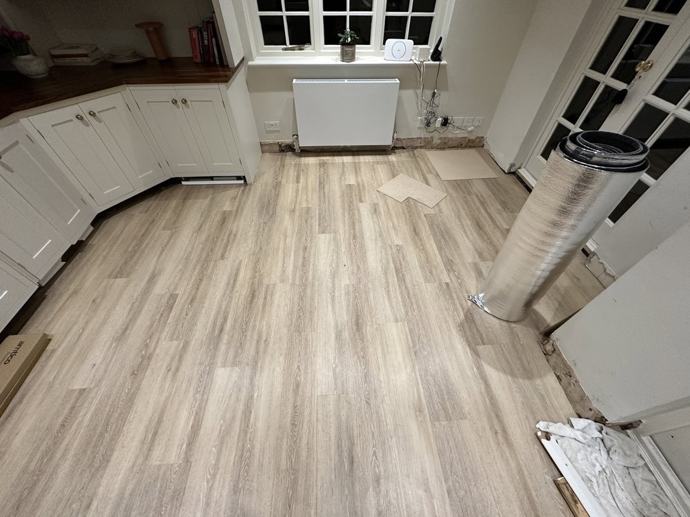 Amtico - Luxury Vinyl Tile (Lvt) Flooring - Home 69573 - Luxury Vinyl Tile (LVT) Flooring - Docklands - Residential