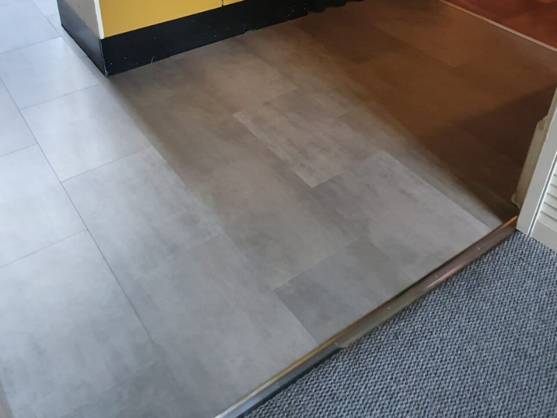 Amtico Spacia Platinum Luxury Vinyl In Chelsea - Luxury Vinyl Tile (LVT) Flooring - Chelsea - Residential