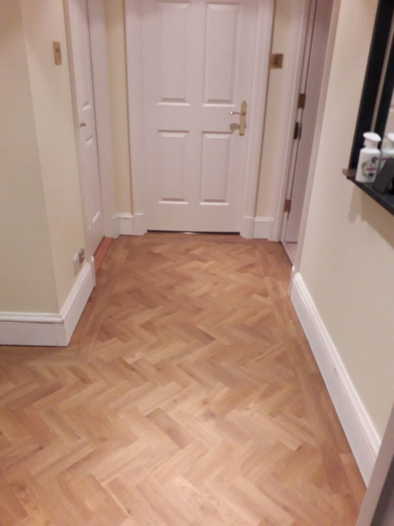 Amtico Spacia Traditional Oak Fitting In Southwark - Luxury Vinyl Tile (LVT) Flooring - Southwark - Residential