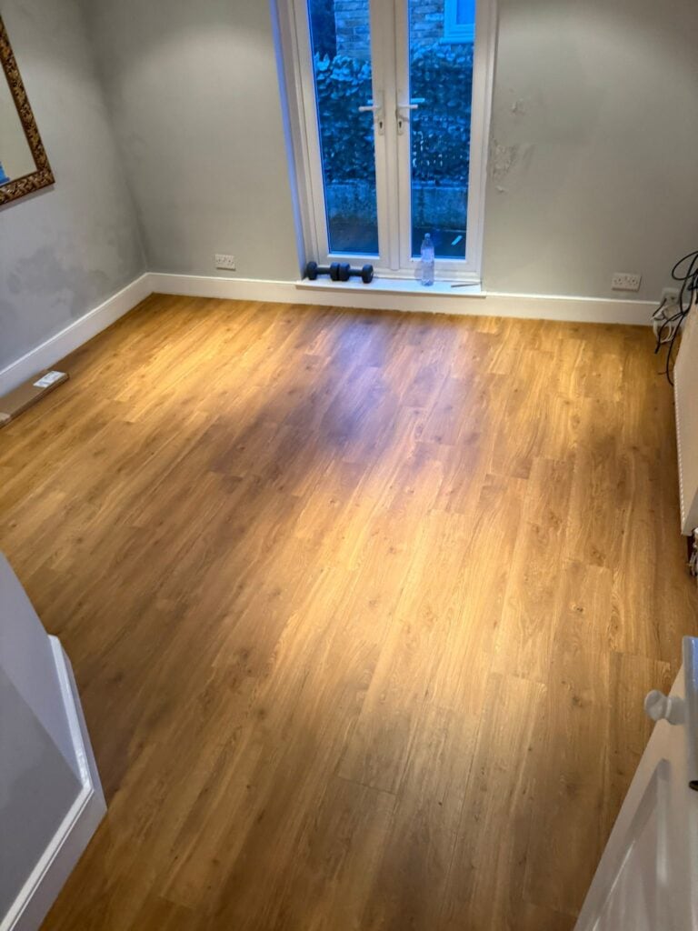 Amtico Spacia Traditional Oak Installation In Wilmbledon - Luxury Vinyl Tile (LVT) Flooring - Residential