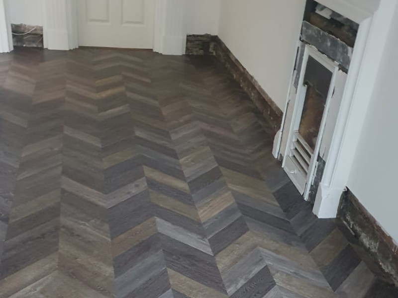 Amtico The Miller Dc433 Luxury Vinyl Tile In Westminster - Luxury Vinyl Tile (LVT) Flooring - Westminster - Residential